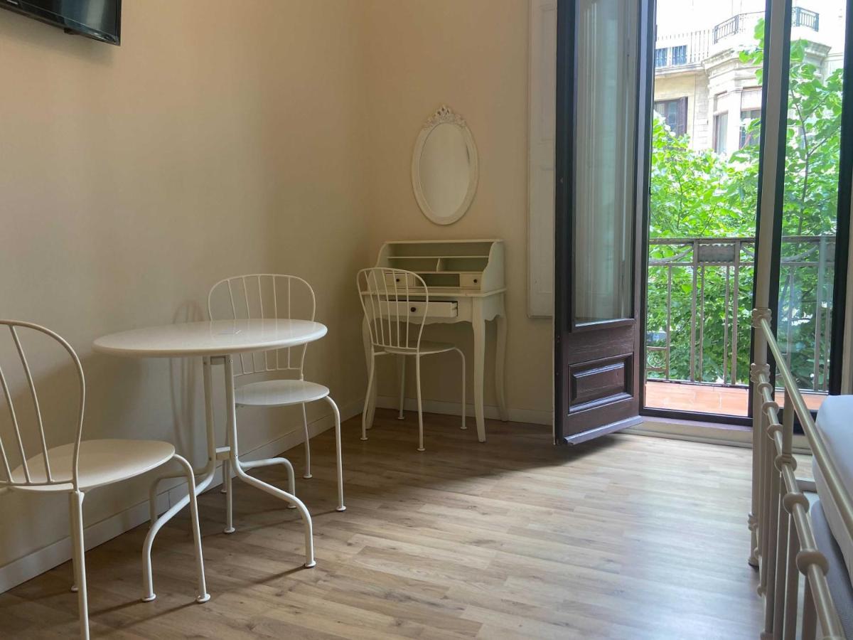Lumine Luxury Suites By Gaiarooms Βαρκελώνη Εξωτερικό φωτογραφία