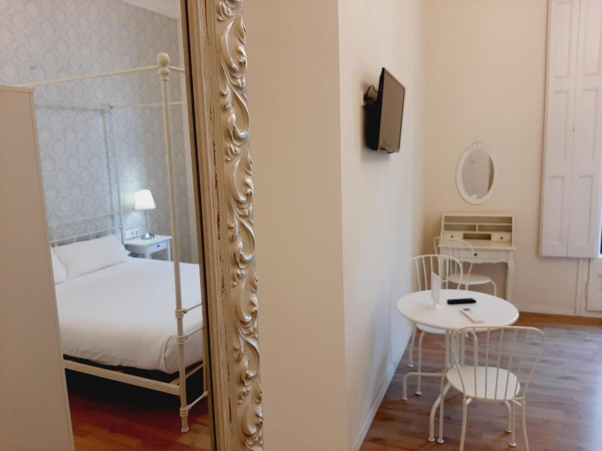 Lumine Luxury Suites By Gaiarooms Βαρκελώνη Εξωτερικό φωτογραφία
